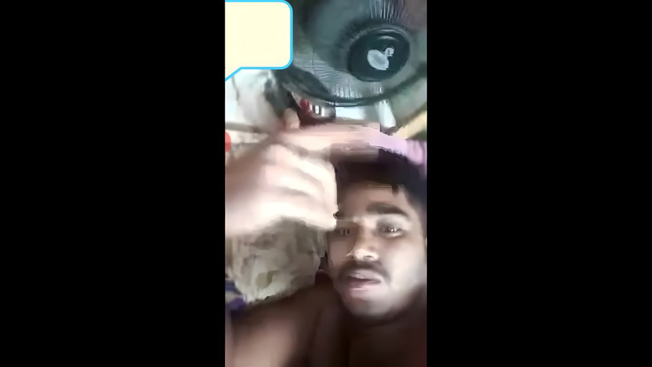 Mature Tamil wife sharing live sex video