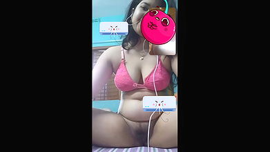 nude show by chubby girl