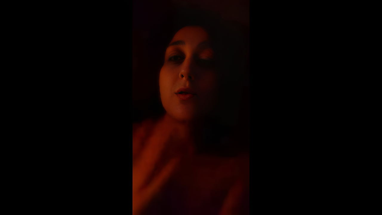 gori ladki ne nangi video banayi