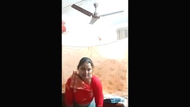 village bahbhi nude show