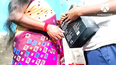 Step mom ne step son ki birthday per die gift with Hindi audio