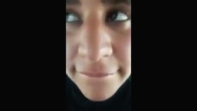 Kashmiri girl sex with boyfriend in car MMS