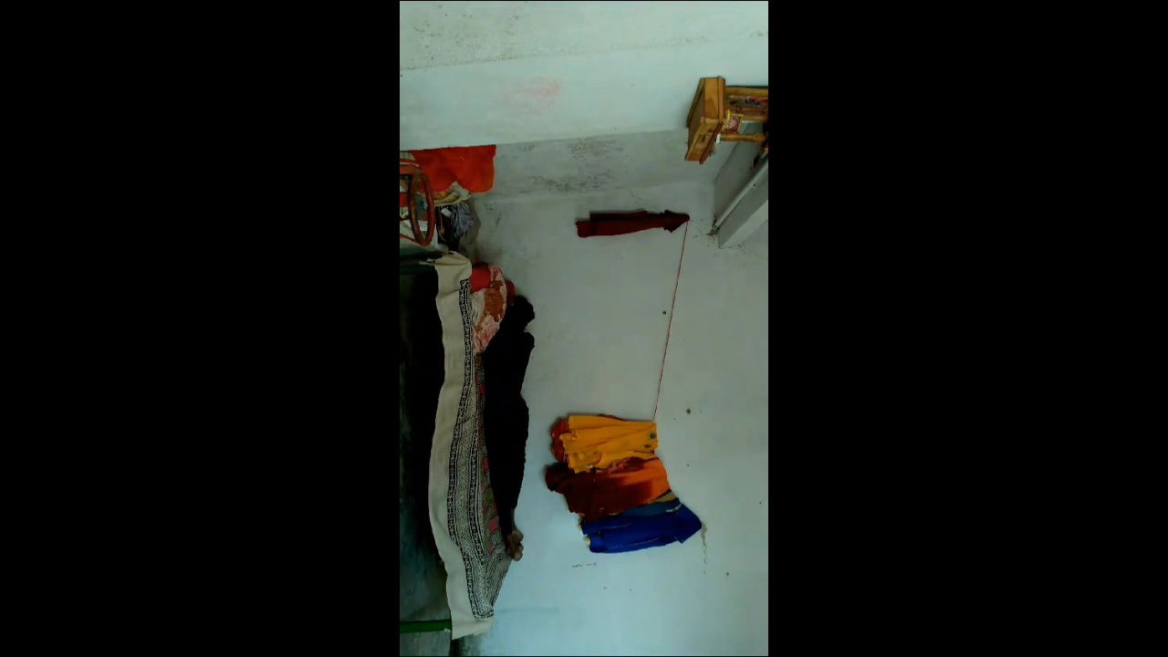 Gao Ki Bhabhi Ko Goad Me Utha Kar Bur Ki Chudai Ki Pure Hindi Me