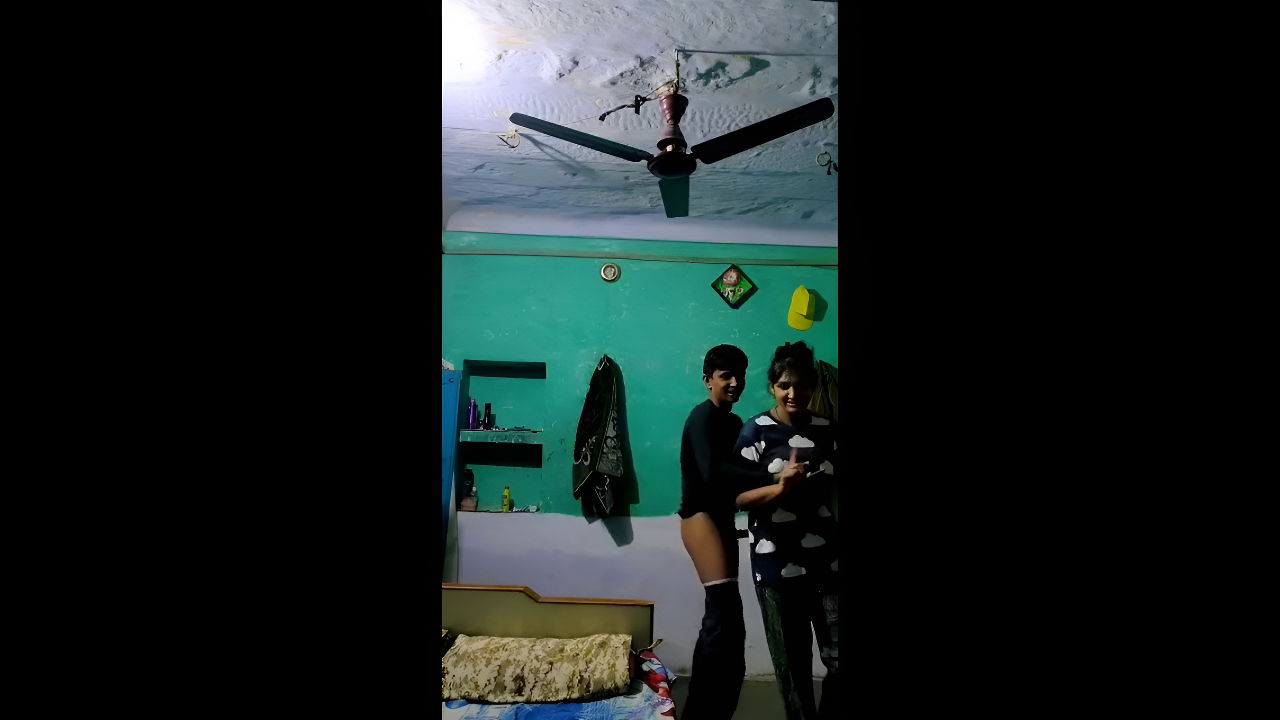 Hostal Me Ladki Ko La Kar Jordar Chudai Ki Hindi Me