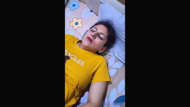 Sexy Bhabhi Ka Leaked MMS Video Viral Ho Gaya