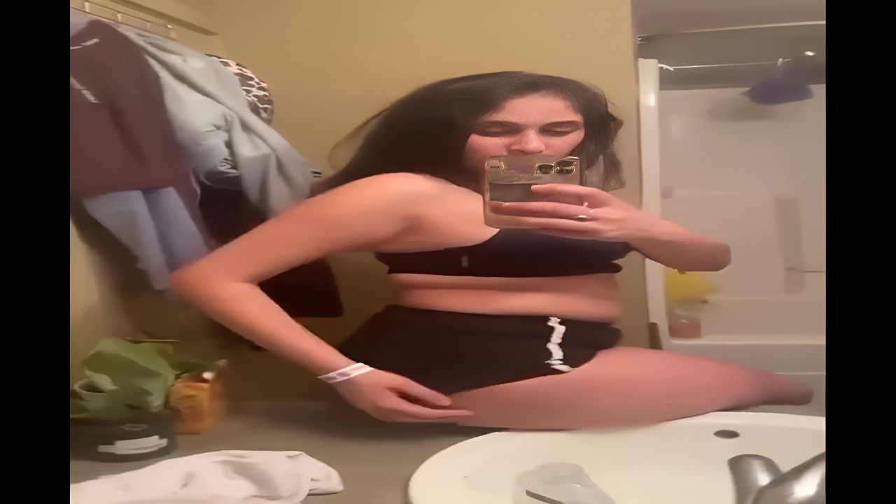 Bhaiya Ki Saali Ko Hotel Me Usko Doggy Bana Kar Uski Joradar Chudai Ki Uska Gand Sexy Tha