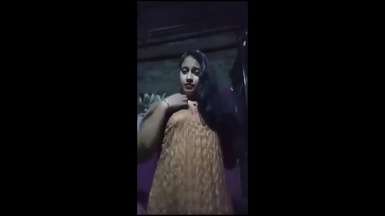 Chasmis Muslim Ladki Ne Apna MMS Video Viral Kiya