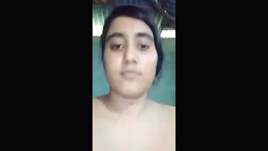 Moti Bhabhi Ne Apne Chuchi Aur Bur Ka Nanga Video Viral Kiya