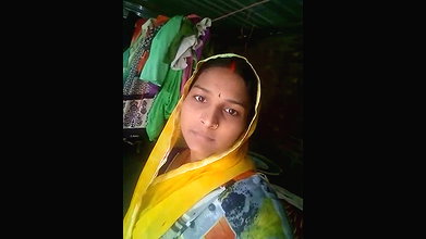 Horny Bihari Bhabhi exposing her private body parts