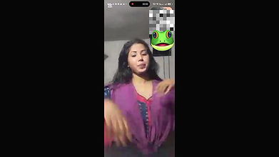 Sexy Bengali Gf Showing For Lover