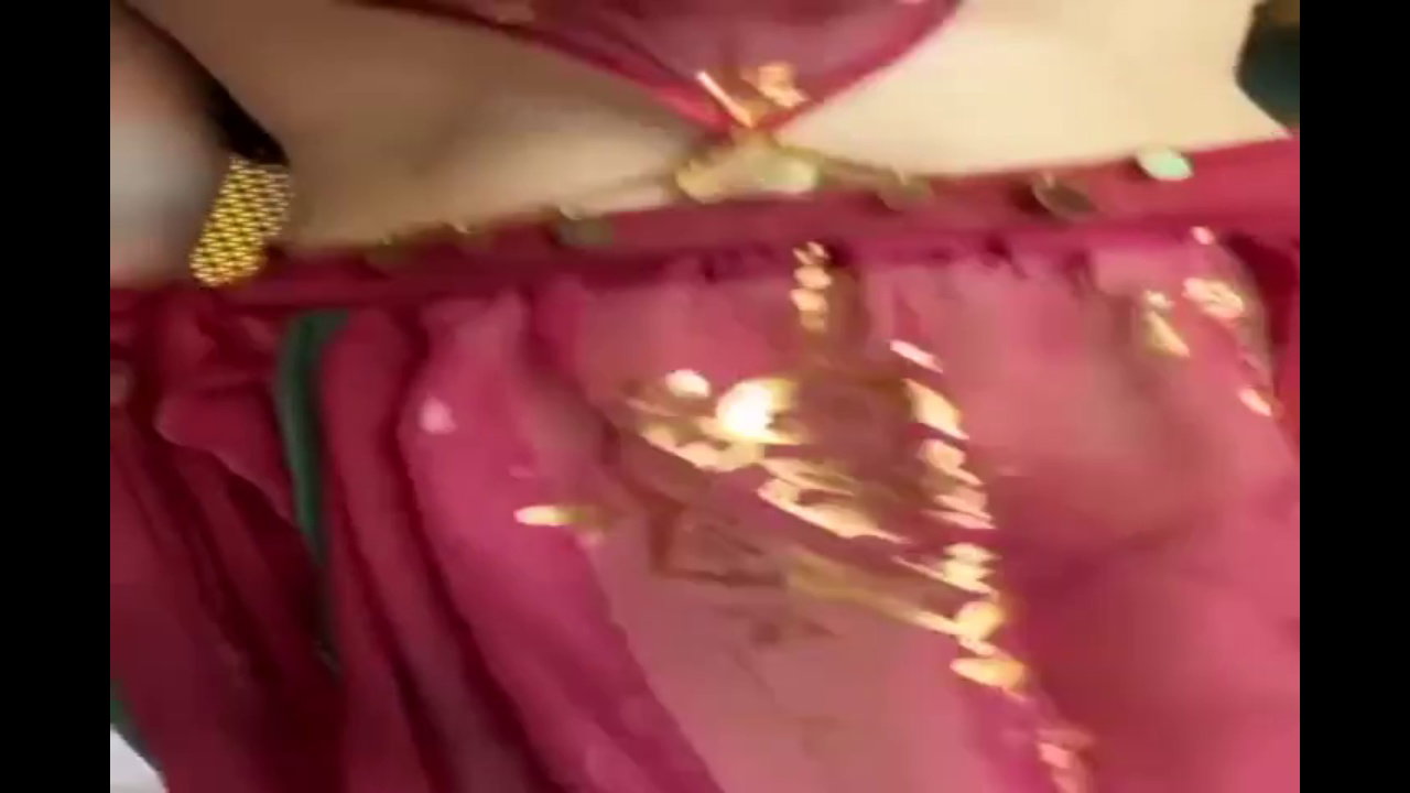 Nepali Dancer Ki Gulabi Bur Ki Chudai ki