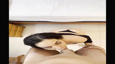 Randi Bhavi Dewar Kar Land Chusa Aur Apni Bur Ki Chudai Karwai