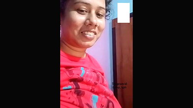 Bangladeshi Girl Showing to Lover on VC viral video Leaked