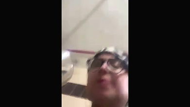 chasmish bahbhi ass show