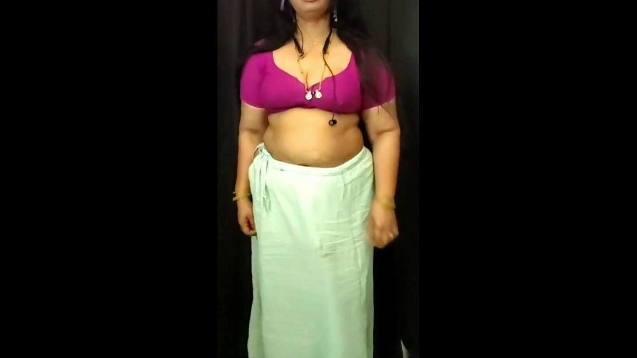 Sesiteluguammayi pink jaket