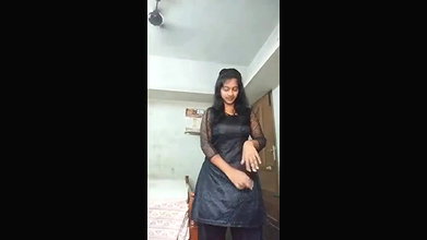 kapde kholke nangi video banayi