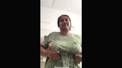 Indian Milf Nude Show