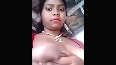Cheating Bengali village wife topless selfie video