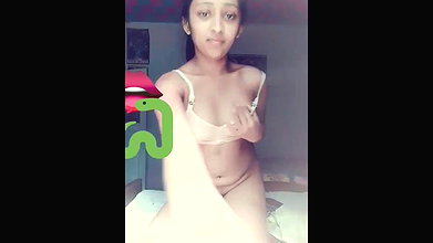 cute girl nude show
