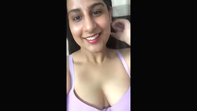 bar kholke boob dabayi