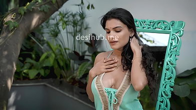 Resmi Nair Nude in Green Dress Teasing Huge Boobs and Pussy Desihub