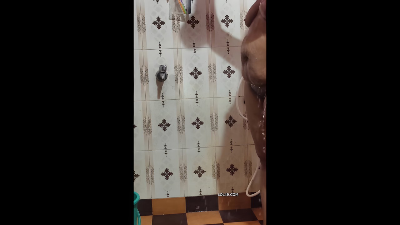 BBW naked bath and standing fucking in bathroom