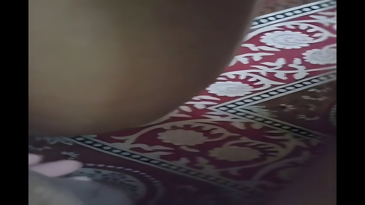 Desi Nangi Biwi Ki Gulabi