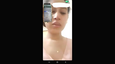 sexy maal naked body showing on video call