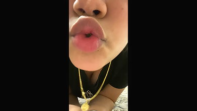 chubby desi figure pussy spreading in doggy style