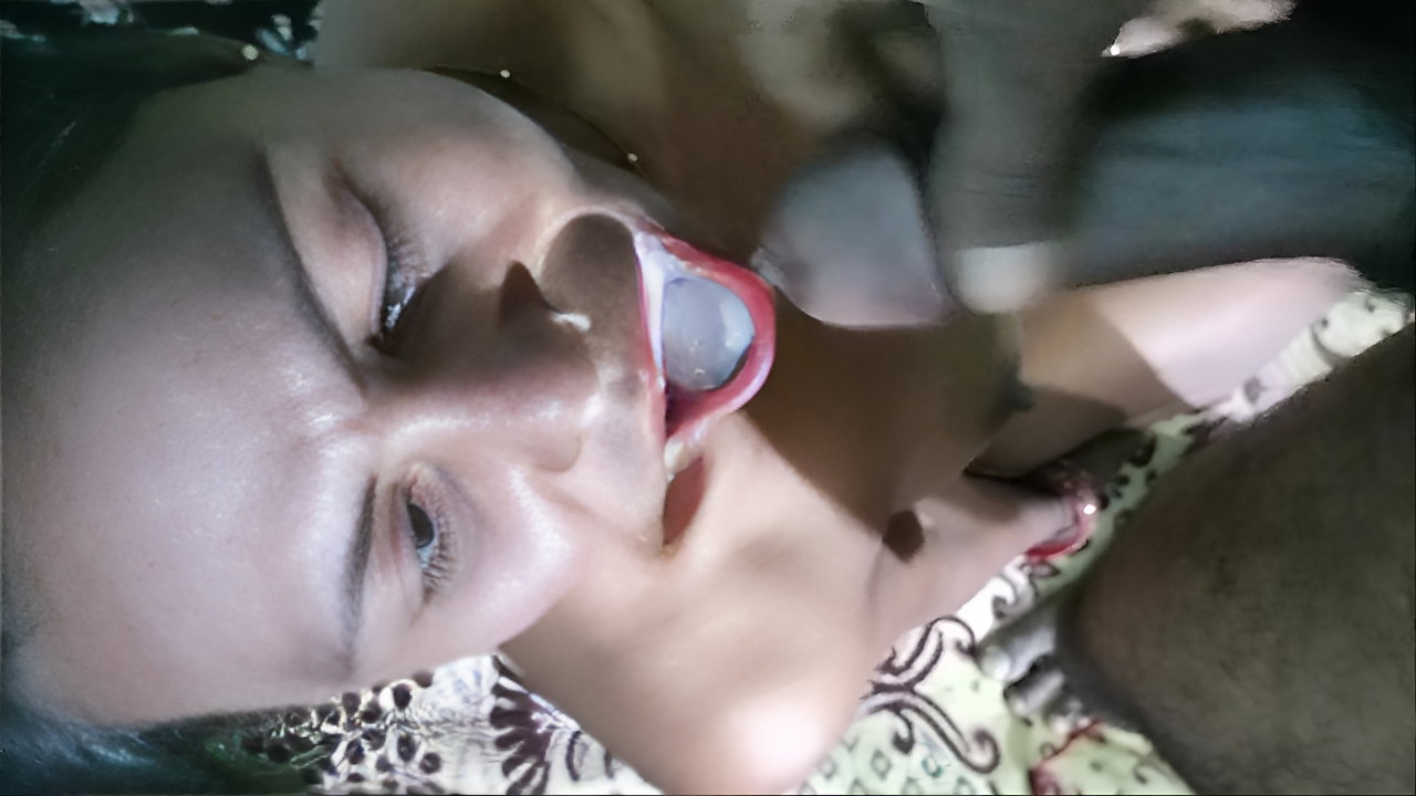 Husband Cums in Bhabhi mouth