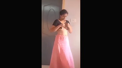 WIFEUNDRESSING RIDING