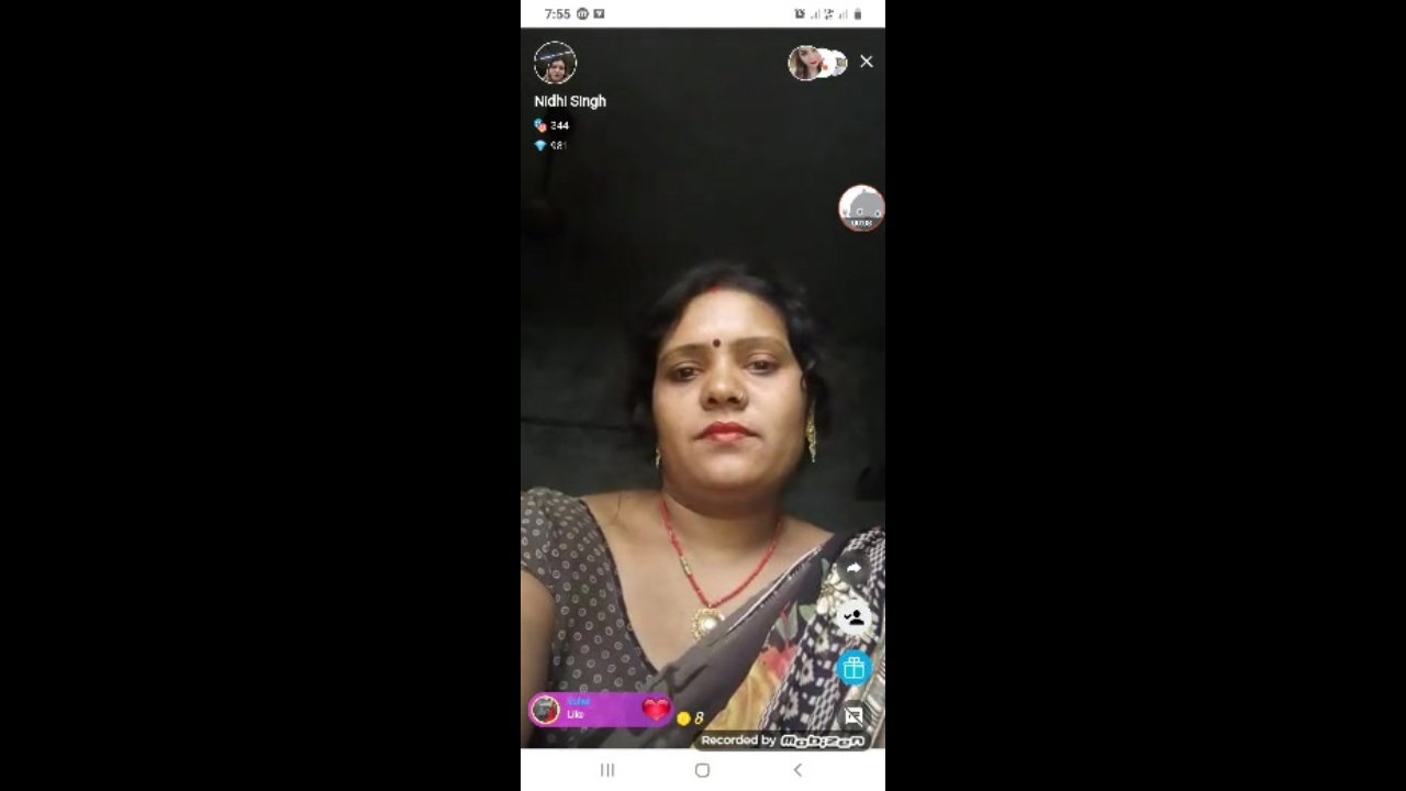 Nidhi Bhabhi hot live pussy show