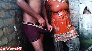 Mausi ki beti ko ghodi banakar choda in clear hindi voice