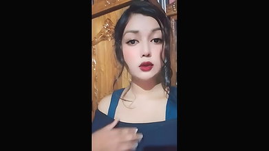 chubby Bangladeshi big boobs showing at night on live call