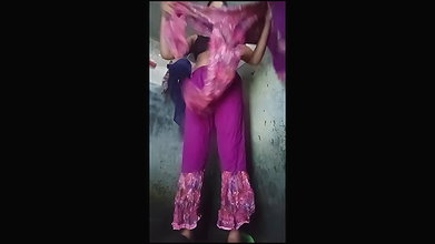 village girl pissing and bathing unseen desi xxx