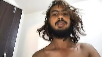 Dewar ne bhabi ki tait chut me dala mota land. Hindifuck1223