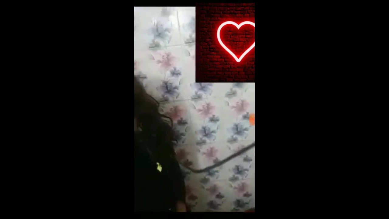 CUTE SLIM YOUNG BANGLA GF SHOWING BIG BOOBS VIRGIN PUSSY FOR BF