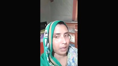 unsatisfied mature aunty nude big boobs and pussy
