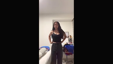 5 6235508428857413472
