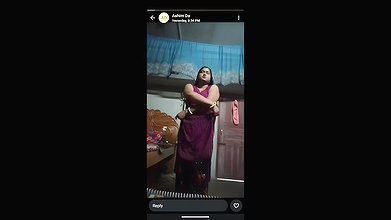 Indian Girl Showing pussy