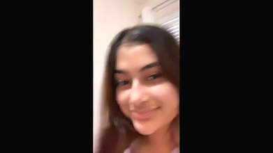 cute girlfriend viral Desi mms scandal boobs show