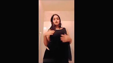 BEAUTIFUL BUSTY BABE SQUEEZING BIG BOOBIES FINGERING PINK MEATY PUSSY COMPLETE