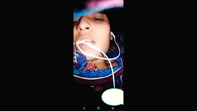 Desi girl nude dildoing brinjal viral video making