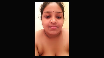 Desi Mallu Cute Bhabhi