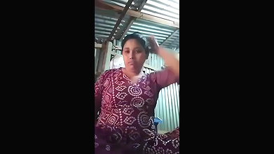 Bengali sex Boudi viral nude selfie video shared