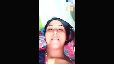 lesbian MILF nude video call show for money