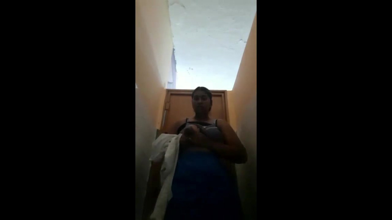 bubbly Indian GF first time boobs show on cam