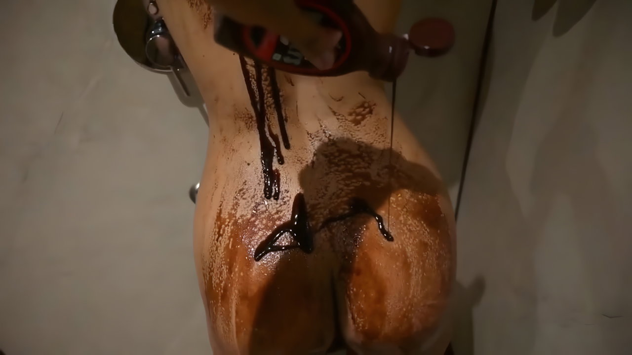 Slim Girl Bathing With Chocolate