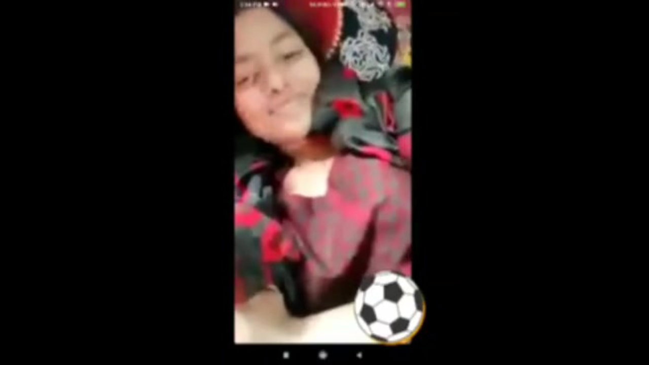 cute girl video call sex chat boobs showing