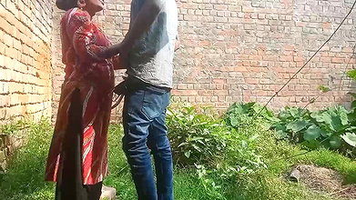 Indian outdoor xxx standing doggy sex of lovers